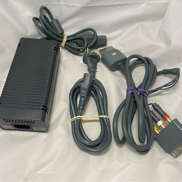 Other - Microsoft PE-2151-03MX Power Supply AC 12V + AV Cable X810973-001 Xbox 360